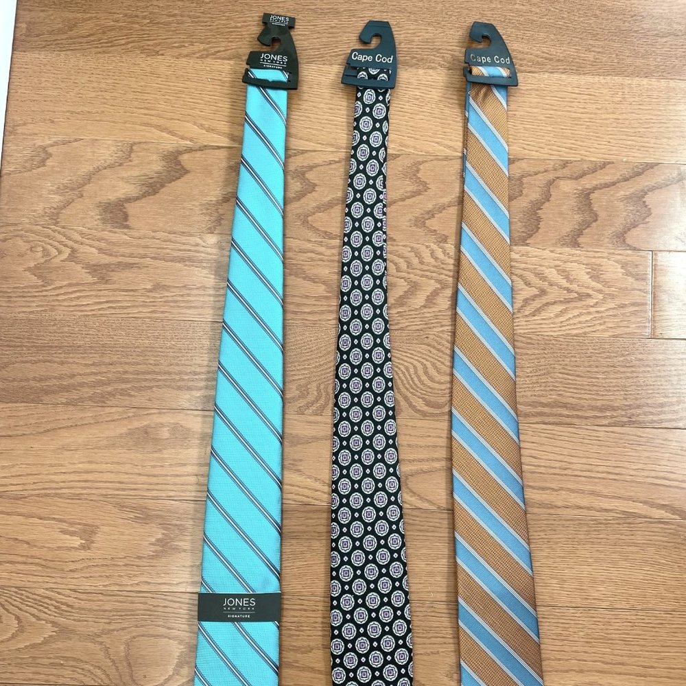 3 Men's Neck Ties - Classic Designs - Brand New w/Tags